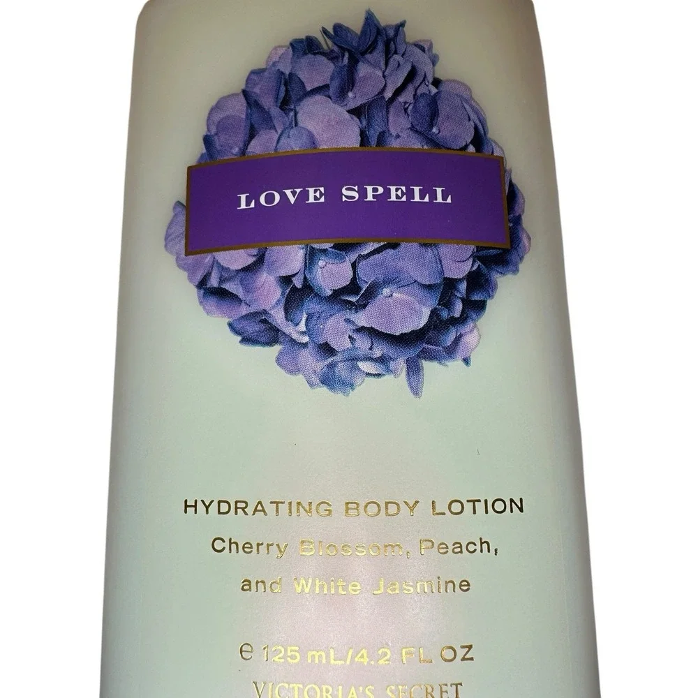 Victoria's Secret Love Spell Body Lotion 4.2 oz Secret Garden Vintage Rare